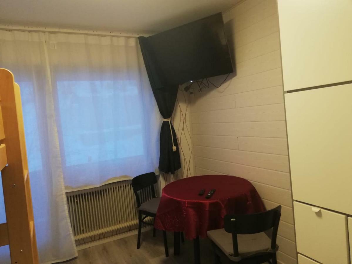 Apart Family Schweng Тукс Экстерьер фото